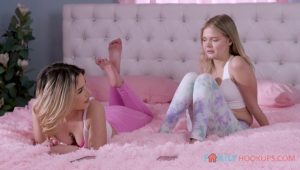 Chanel Camryn and Coco Lovelock – FamilyHookups