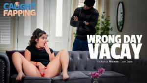 Victoria Voxxx – AdultTime 1 (CaughtFapping) – Wrong Day Vacay